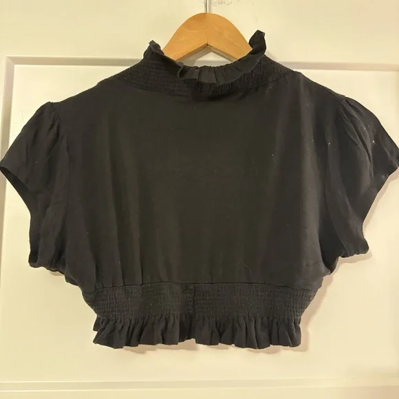 Black Ruffled Bolero Jacket - Picture 2 of 3
